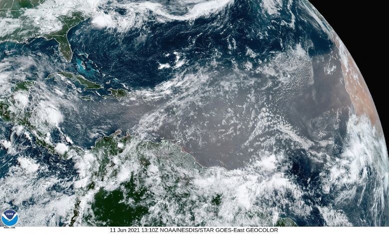 Imensa nuvem de poeira do Saara chega ao Caribe e pode alcançar à Flórida.
