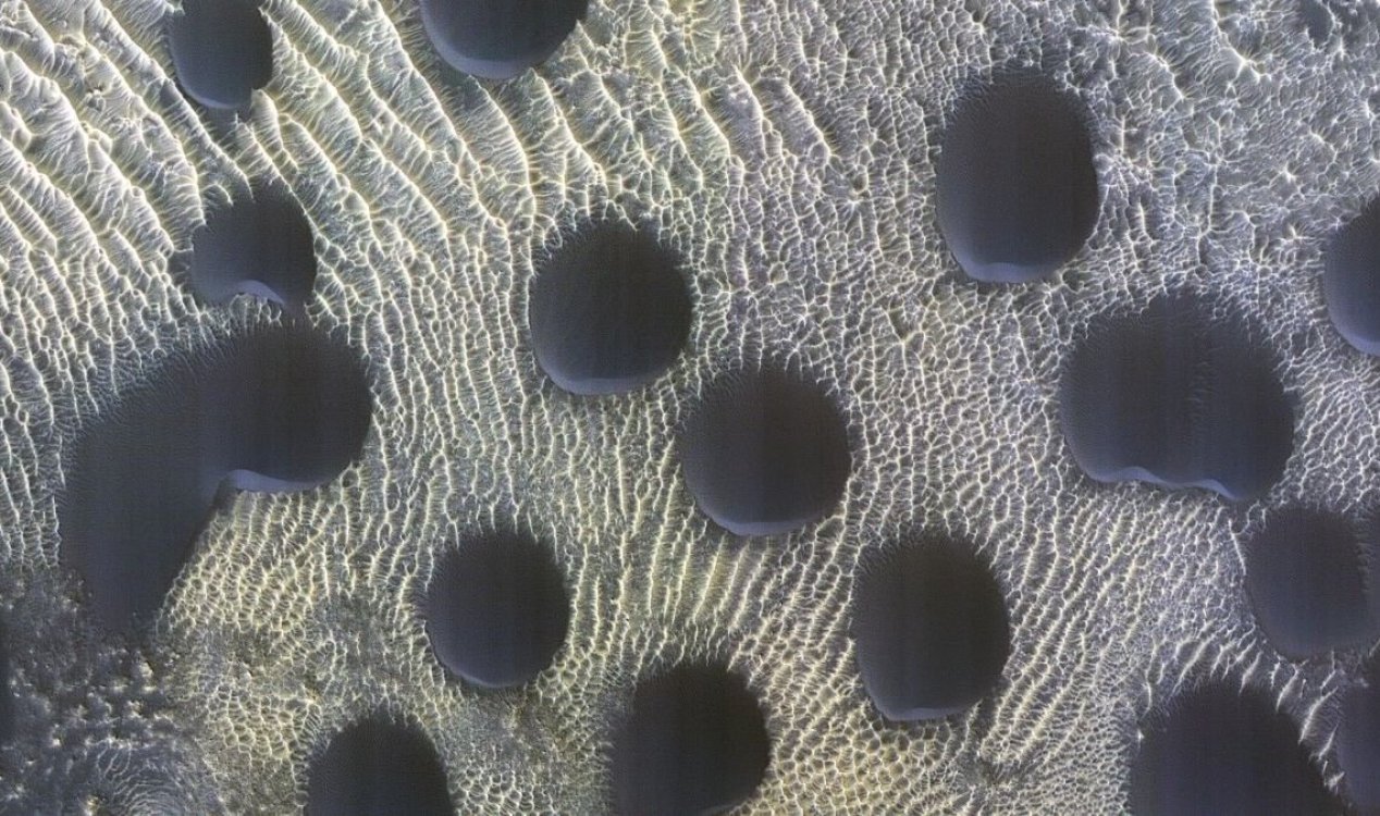 Dunas de areia em Marte são ‘quase que perfeitamente circulares’